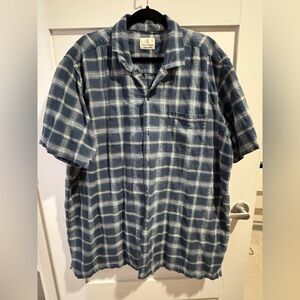 Mutual Weave Men's Blue Checkered Casual Shirt. Size 2XLT
